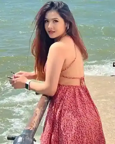 Call Girls in Parasia