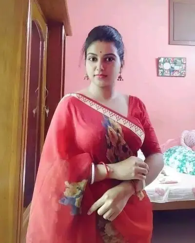 Call Girl Service in Parasia