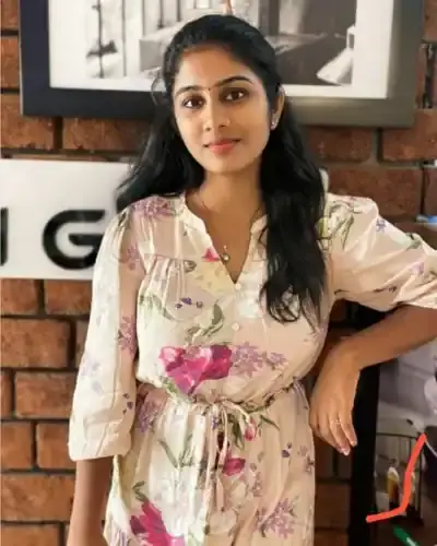 Escorts Parasia